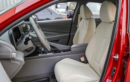 Hyundai Elantra, 2021 год, 2 130 000 рублей, 10 фотография