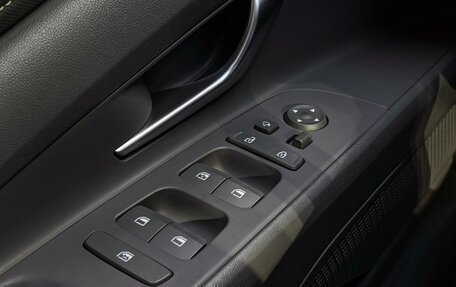 Hyundai Elantra, 2021 год, 2 130 000 рублей, 20 фотография