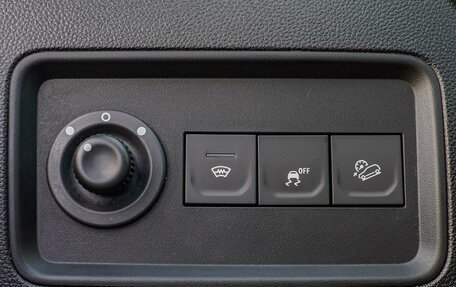 Renault Duster, 2021 год, 1 750 000 рублей, 16 фотография