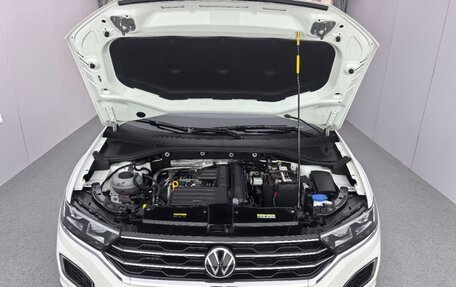 Volkswagen T-Roc I, 2022 год, 1 680 355 рублей, 20 фотография