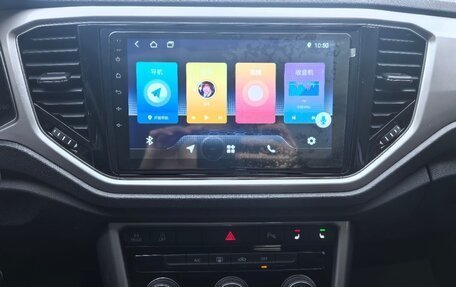 Volkswagen T-Roc I, 2022 год, 1 680 355 рублей, 16 фотография