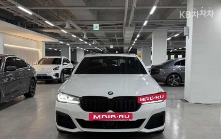 BMW 5 серия, 2022 год, 4 445 888 рублей, 2 фотография