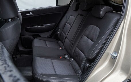 KIA Sportage IV рестайлинг, 2019 год, 2 390 000 рублей, 9 фотография