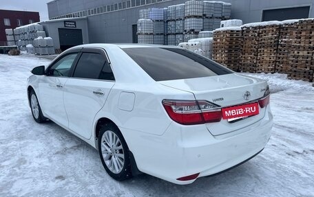 Toyota Camry, 2015 год, 2 550 000 рублей, 7 фотография