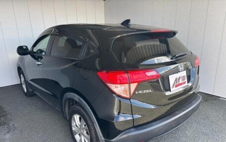 Honda Vezel, 2018 год, 1 470 000 рублей, 5 фотография