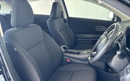 Honda Vezel, 2018 год, 1 470 000 рублей, 7 фотография