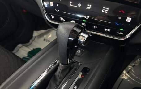 Honda Vezel, 2018 год, 1 470 000 рублей, 9 фотография