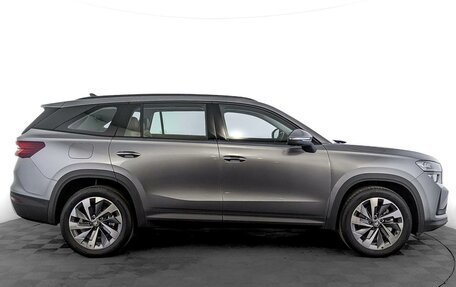 Skoda Kodiaq, 2025 год, 5 500 000 рублей, 4 фотография