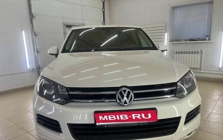 Volkswagen Touareg III, 2010 год, 1 887 000 рублей, 1 фотография
