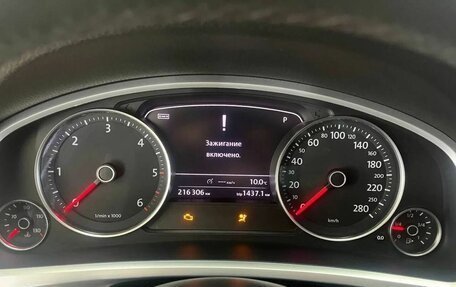 Volkswagen Touareg III, 2010 год, 1 887 000 рублей, 15 фотография