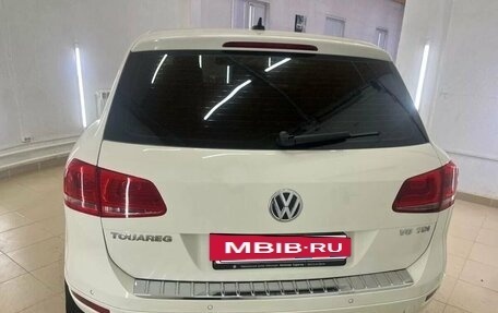 Volkswagen Touareg III, 2010 год, 1 887 000 рублей, 6 фотография