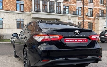 Toyota Camry, 2020 год, 2 350 000 рублей, 3 фотография