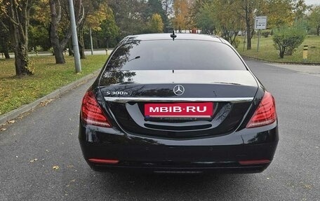 Mercedes-Benz S-Класс, 2017 год, 3 300 000 рублей, 7 фотография