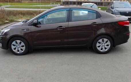 KIA Rio III рестайлинг, 2015 год, 780 000 рублей, 2 фотография