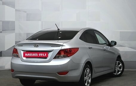 Hyundai Solaris II рестайлинг, 2013 год, 930 000 рублей, 6 фотография