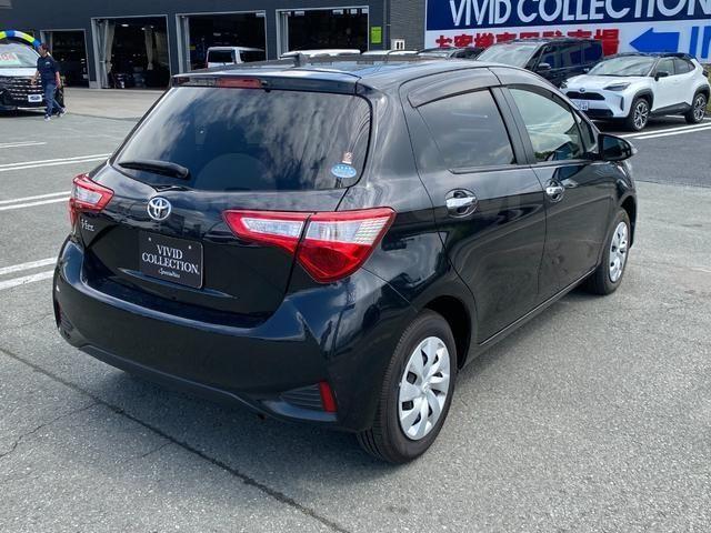 Toyota Vitz XP130 рестайлинг, 2019 год, 673 765 рублей, 9 фотография