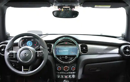 MINI Hatch, 2022 год, 2 500 213 рублей, 10 фотография