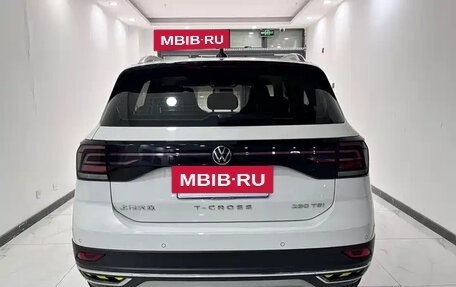 Volkswagen T-Cross I, 2022 год, 1 550 586 рублей, 5 фотография