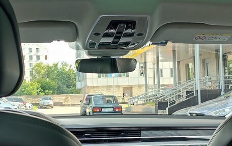 Audi A8, 2019 год, 4 299 000 рублей, 10 фотография