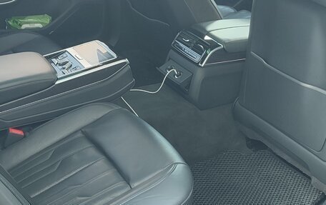 Audi A8, 2019 год, 4 299 000 рублей, 12 фотография