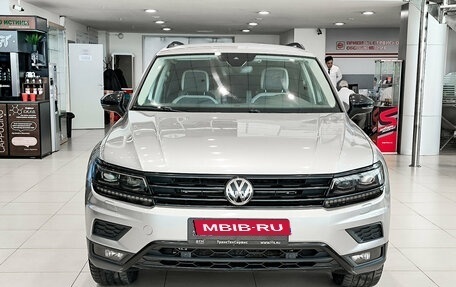 Volkswagen Tiguan II, 2018 год, 2 750 000 рублей, 2 фотография