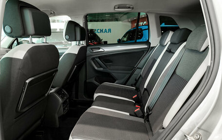 Volkswagen Tiguan II, 2018 год, 2 750 000 рублей, 15 фотография