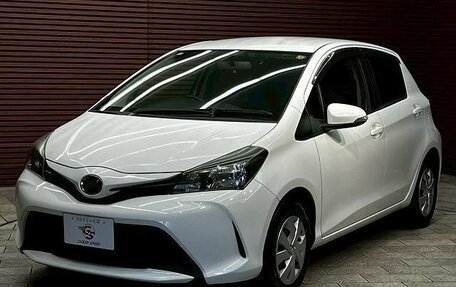 Toyota Vitz, 2013 год, 628 000 рублей, 3 фотография