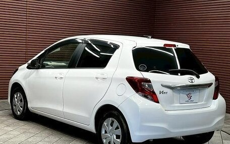 Toyota Vitz, 2013 год, 628 000 рублей, 5 фотография