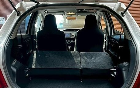 Toyota Vitz, 2013 год, 628 000 рублей, 17 фотография