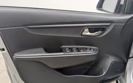 KIA Rio IV, 2021 год, 930 000 рублей, 17 фотография