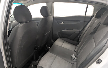 KIA Rio IV, 2021 год, 930 000 рублей, 16 фотография