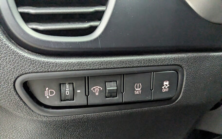 KIA Rio IV, 2021 год, 930 000 рублей, 23 фотография