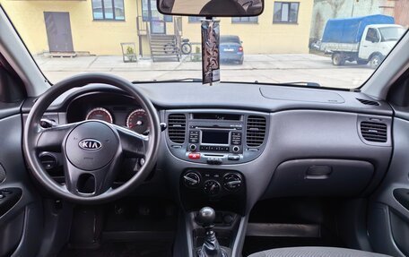 KIA Rio II, 2011 год, 480 000 рублей, 11 фотография