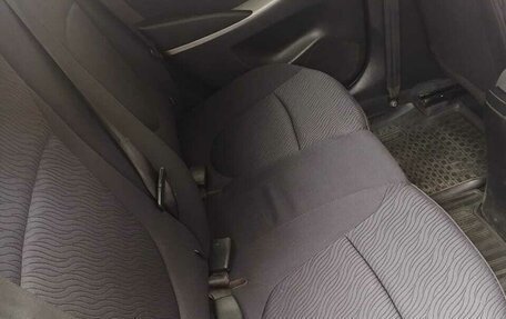 Hyundai Solaris II рестайлинг, 2011 год, 699 000 рублей, 2 фотография