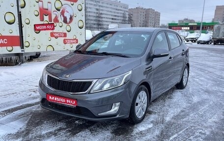 KIA Rio III рестайлинг, 2013 год, 800 000 рублей, 1 фотография