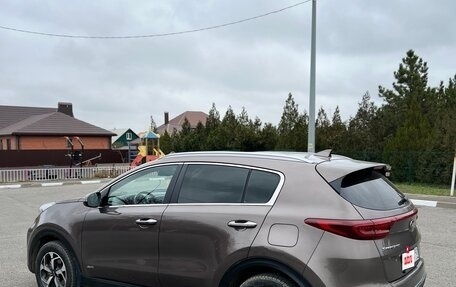 KIA Sportage IV рестайлинг, 2018 год, 2 080 000 рублей, 4 фотография