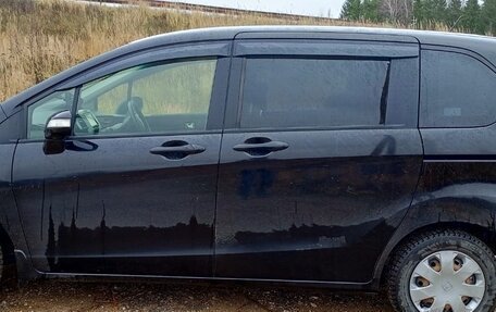 Honda Freed I, 2013 год, 1 200 000 рублей, 5 фотография