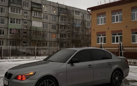 BMW 5 серия, 2003 год, 1 000 000 рублей, 6 фотография