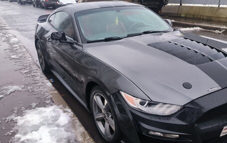 Ford Mustang VI рестайлинг, 2016 год, 1 800 000 рублей, 2 фотография