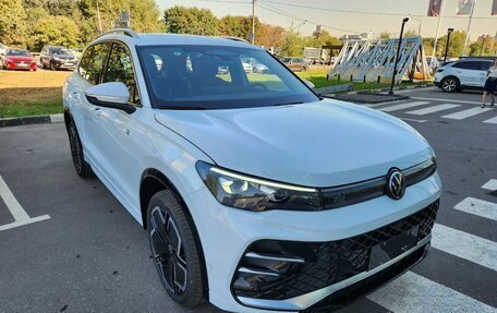 Volkswagen Tiguan, 2025 год, 5 650 000 рублей, 4 фотография