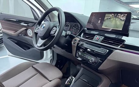 BMW X1, 2022 год, 2 370 000 рублей, 13 фотография