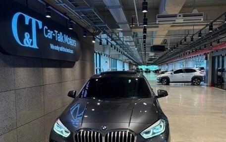 BMW 1 серия, 2022 год, 2 235 000 рублей, 2 фотография