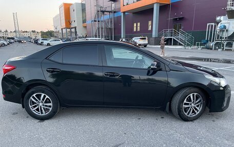 Toyota Corolla, 2014 год, 990 000 рублей, 4 фотография