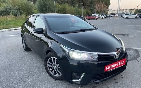Toyota Corolla, 2014 год, 990 000 рублей, 3 фотография