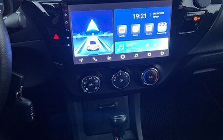 Toyota Corolla, 2014 год, 990 000 рублей, 12 фотография