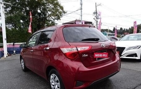 Toyota Vitz, 2019 год, 770 000 рублей, 5 фотография