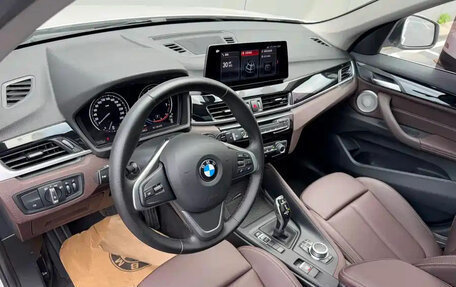 BMW X1, 2022 год, 2 500 000 рублей, 13 фотография