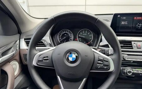 BMW X1, 2022 год, 2 500 000 рублей, 14 фотография