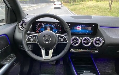 Mercedes-Benz GLA, 2022 год, 2 414 000 рублей, 12 фотография