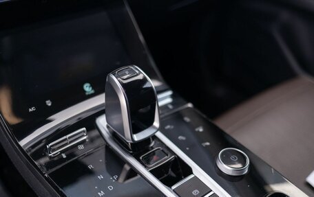 Chery Tiggo 8 Pro, 2022 год, 2 360 000 рублей, 16 фотография